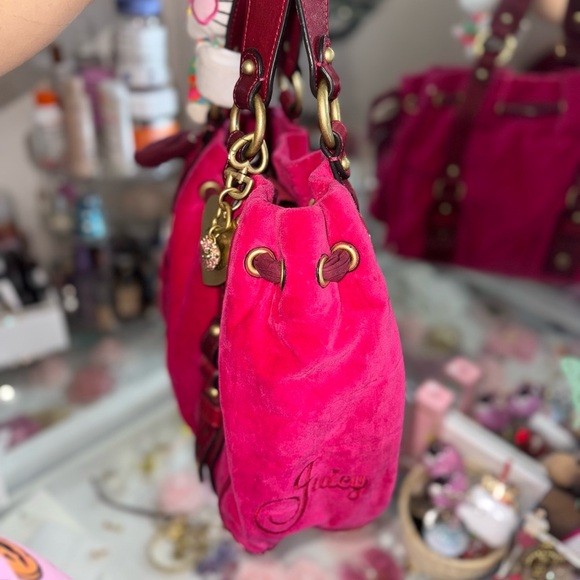 Vintage Juicy Couture Satchel Bag Hot pink Velour Embossed Y2K Hobo Shoulder bag - Picture 8 of 13